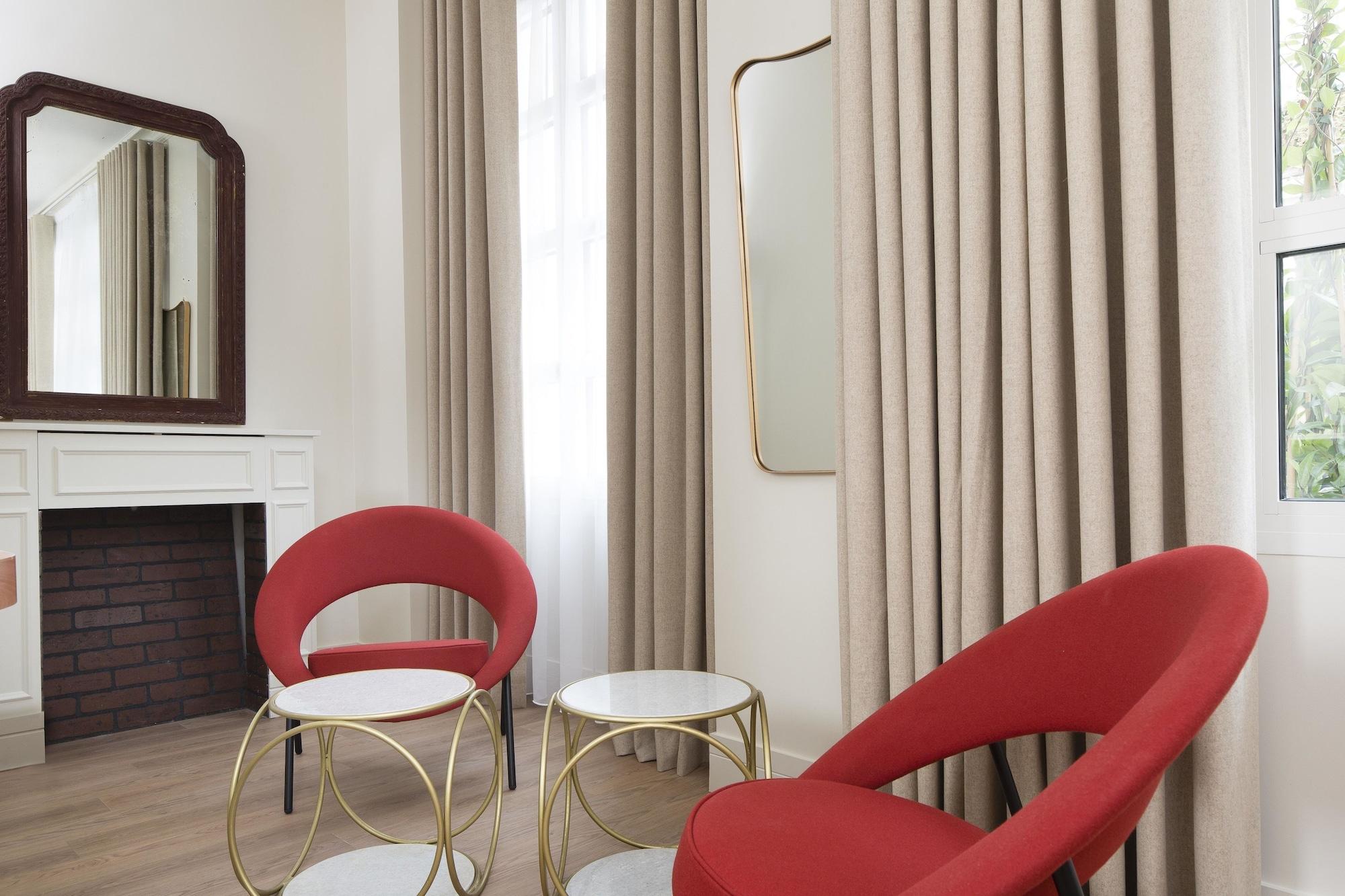 Hotel Celeste Batignolles Montmartre パリ エクステリア 写真