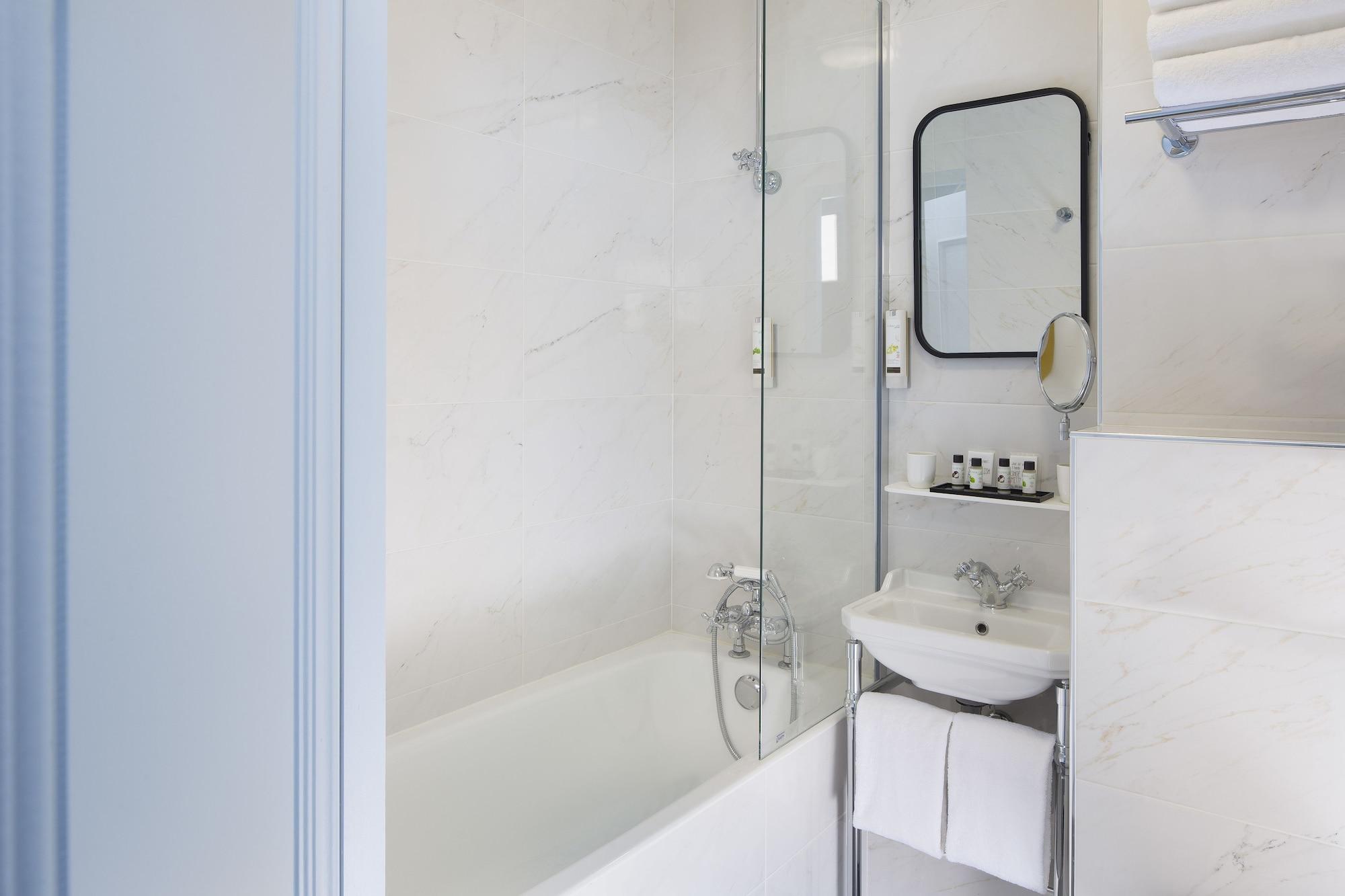 Hotel Celeste Batignolles Montmartre パリ エクステリア 写真